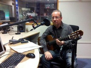 Fred Alan Ponthieux lors de l'enregistrement d'une émission pour France Bleu Picardie. 